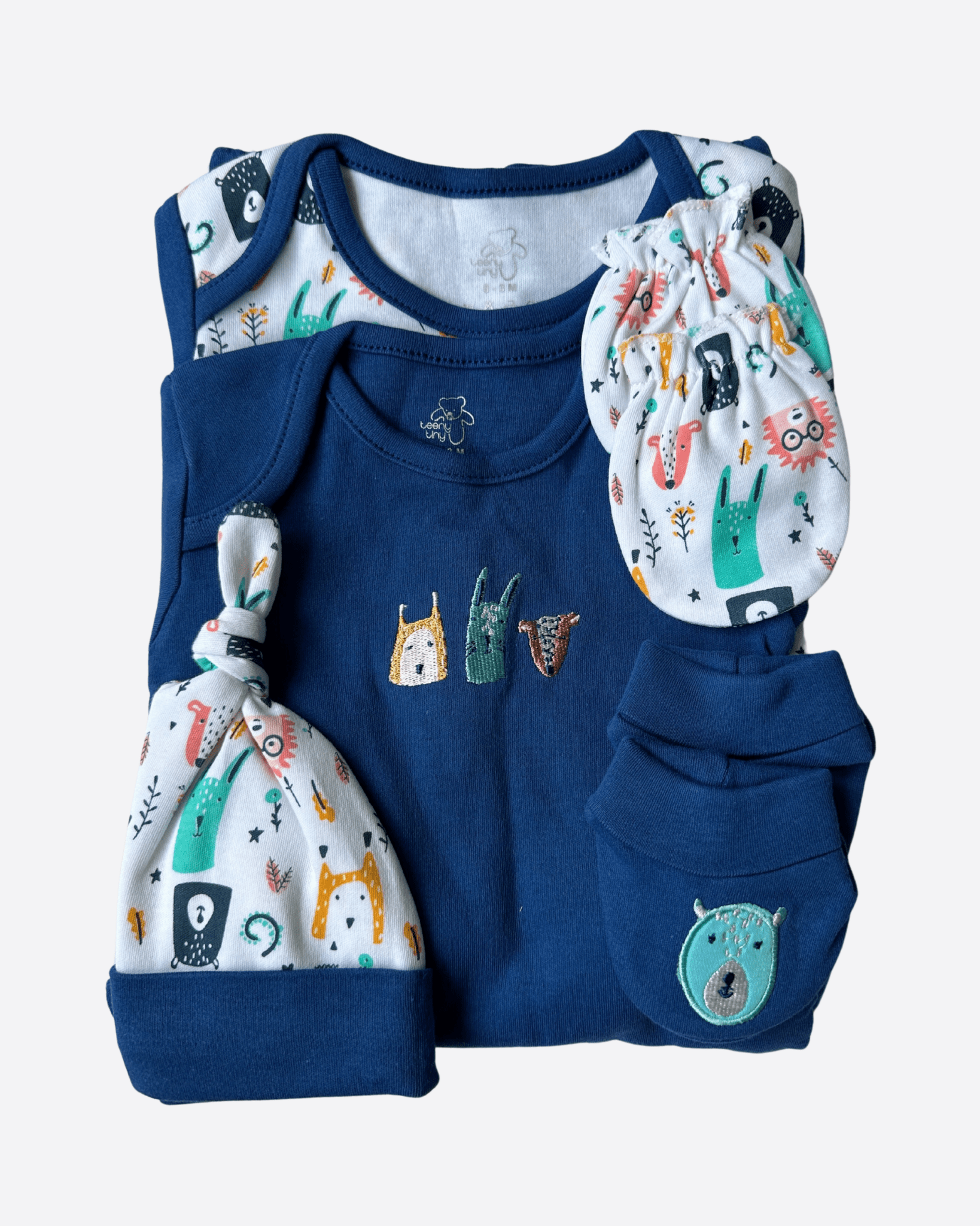Baby toddlerOutfits 8 - Piece Baby Clothing Set – Themed Outfits for Newborn Boys (0–6 Months)(Multiple Designs) - Tynee Tots